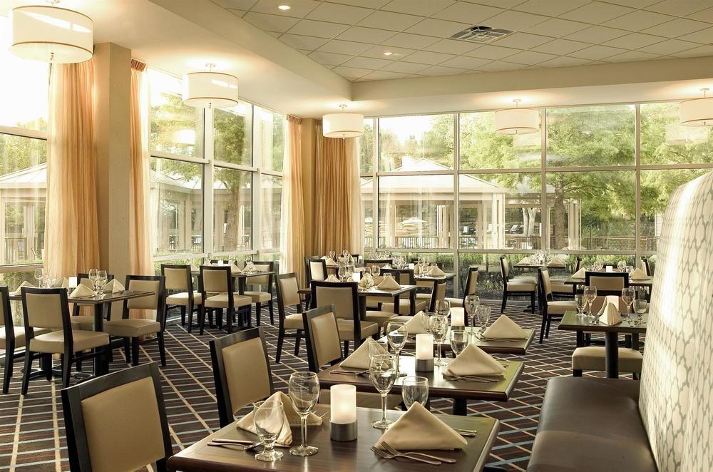 Sheraton Arlington Hotel Exterior foto