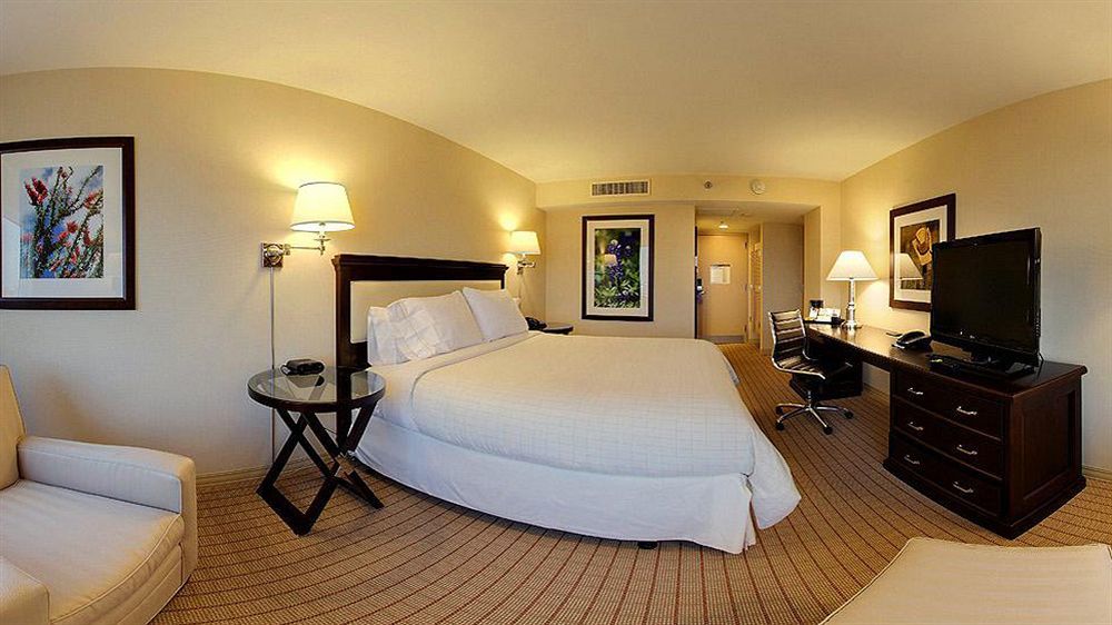 Sheraton Arlington Hotel Exterior foto